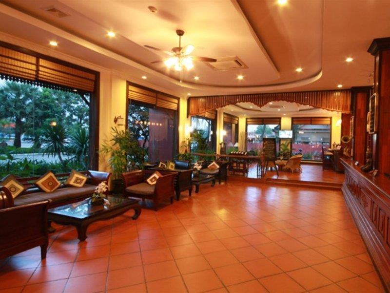 Apsara Holiday Hotel 시엠리아프 외부 사진