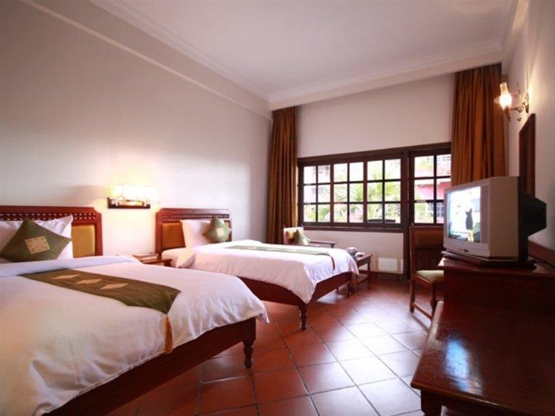 Apsara Holiday Hotel 시엠리아프 외부 사진