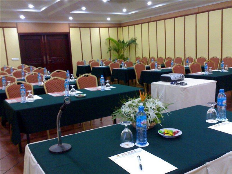 Apsara Holiday Hotel 시엠리아프 외부 사진